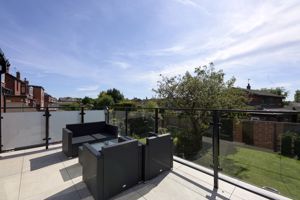 Photo 25- click for photo gallery